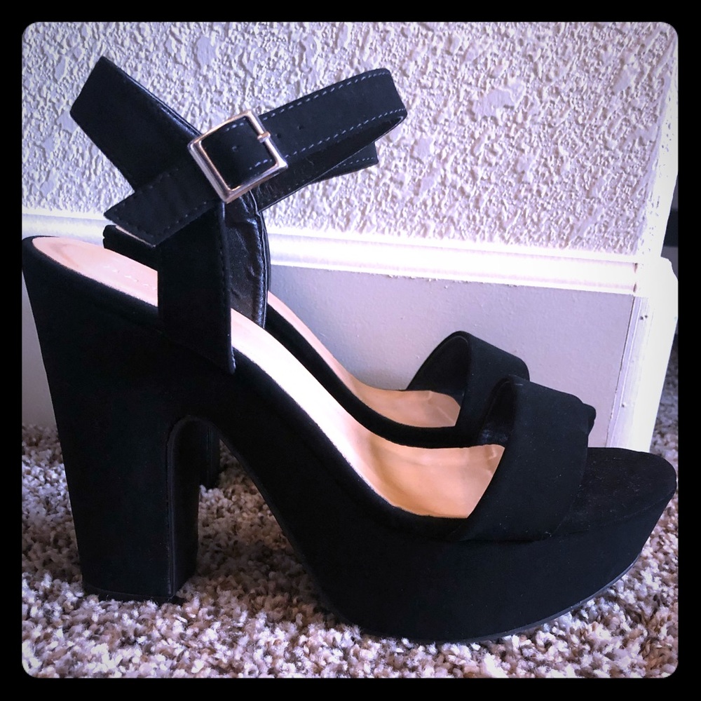 Bamboo shoes, worn once. Size 9.